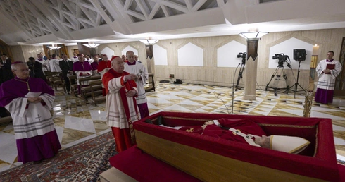 Msza św. pogrzebowa Franciszka w sobotę 26 kwietnia