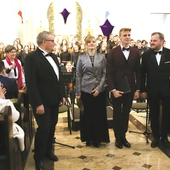 Od lewej: Paweł Ambroziak, Sylwia Strugińska-Wochowska, Michał Domagała i Sławomir Trochonowicz. 