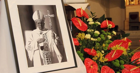 Msza w intencji zmarłego papieża Franciszka
