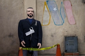 Kukła prezydenta Salwadoru