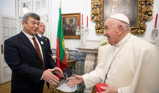 Współpraca duchownych i świeckich