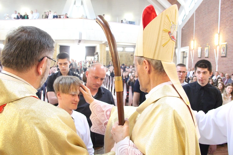 Bierzmowanie w Sufczynie 2025