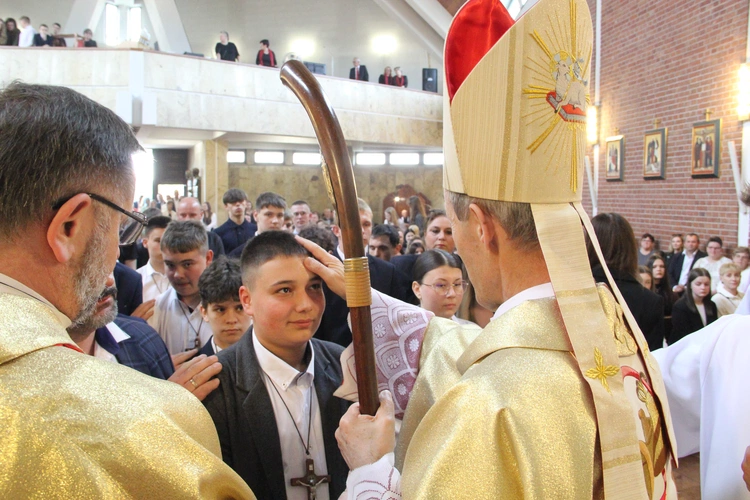 Bierzmowanie w Sufczynie 2025