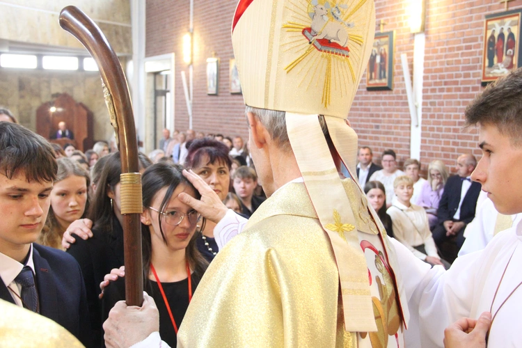 Bierzmowanie w Sufczynie 2025