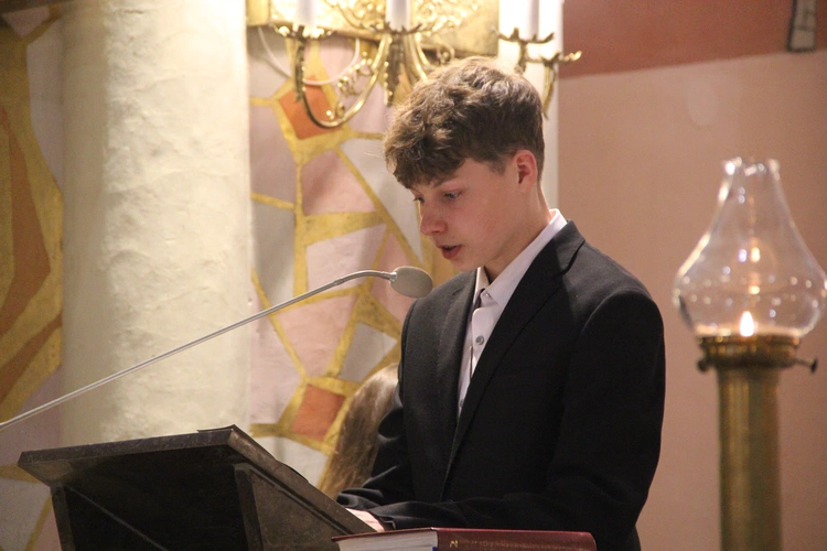 Bierzmowanie w Porąbce Uszewskiej 2025