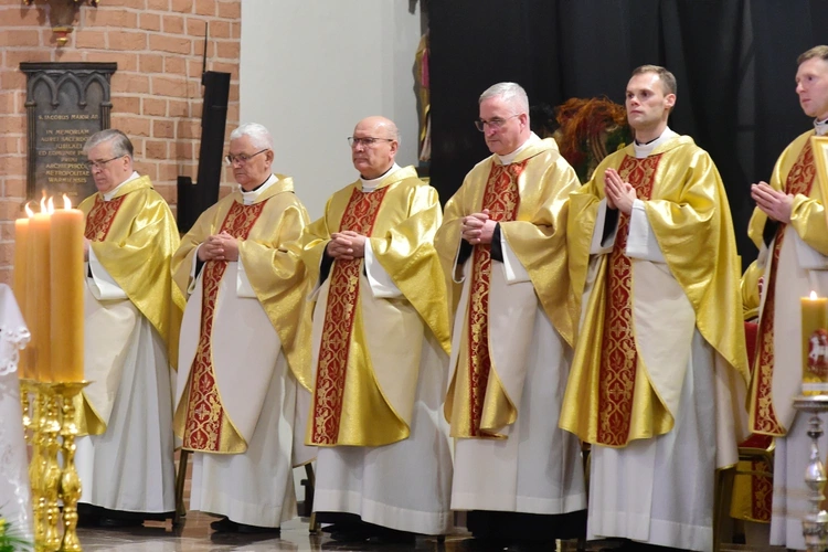 Msza św. w intencji śp. papieża Franciszka