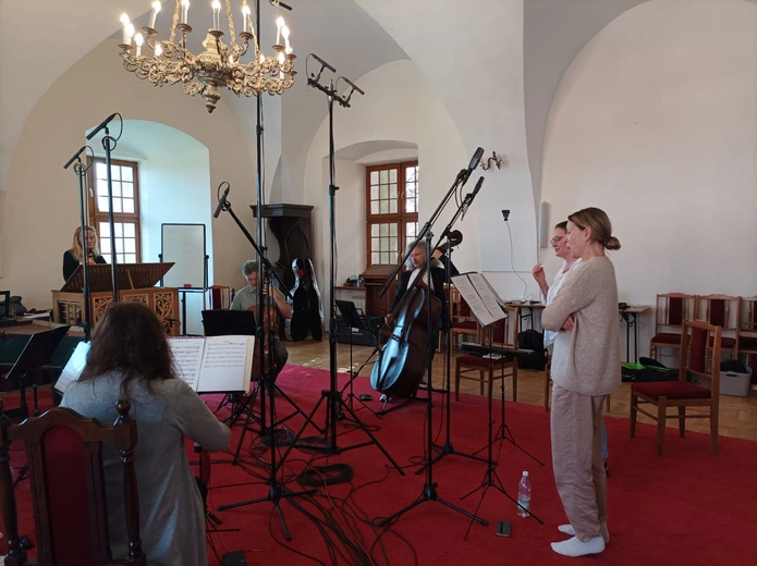 Sesja nagraniowa w seminarium w Sandomierzu