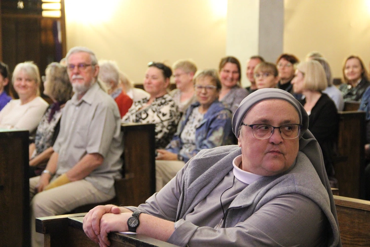 Bochnia. Strumienie z s. Anną Bałchan