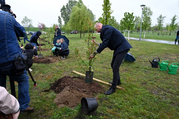 30 lat Katolickiego Ośrodka Adopcyjnego i Opiekuńczego
