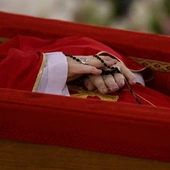 Ogłoszono treść rogito, aktu wkładanego do trumny Franciszka