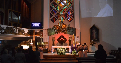 Modlitwa w intencji papieża Franciszka