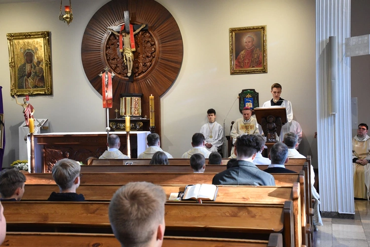 Pierwszy dzień finału Ogólnopolskiego Konkursu Biblijnego dla SL