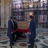 Trumna z ciałem papieża dotarła do Bazyliki Matki Bożej Większej