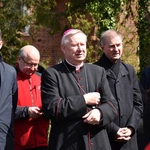 Lodówka społeczna "Serce w słoiku"
