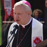 Lodówka społeczna "Serce w słoiku"