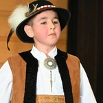 Ze śpiewem i muzyką