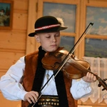 Ze śpiewem i muzyką