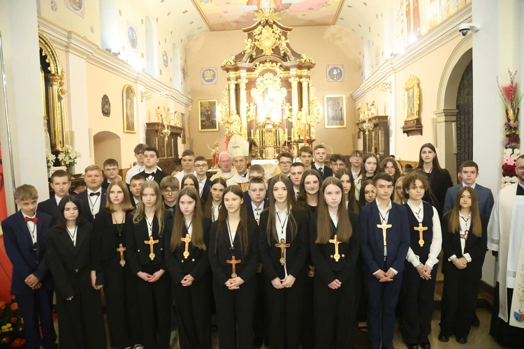 Bierzmowanie w Oleśnie