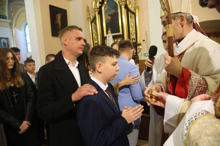 Bierzmowanie w Oleśnie