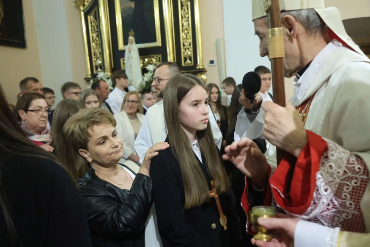 Bierzmowanie w Oleśnie