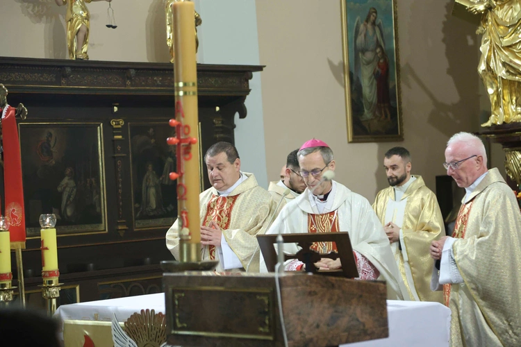 Bierzmowanie w Oleśnie