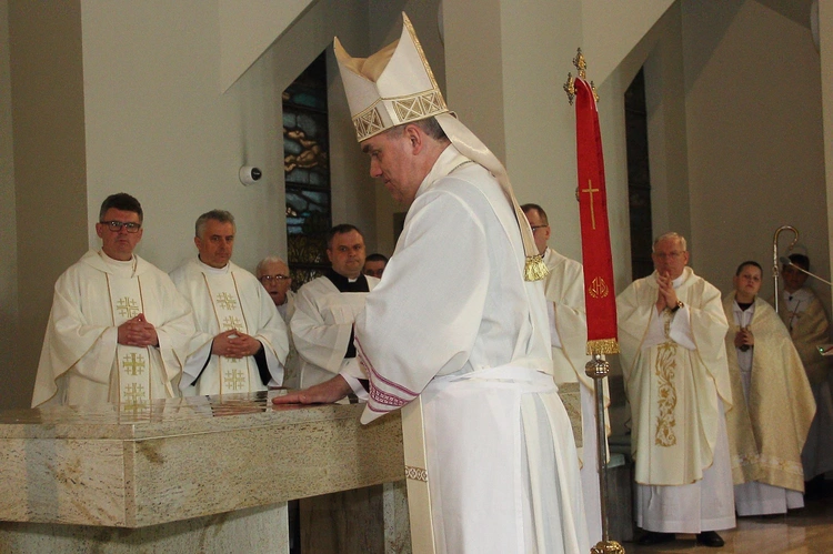 Poświęcenie kościoła w Kołobrzegu - cz. 1.