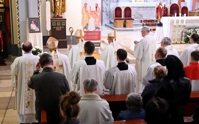 Modlitwa za zmarłego papieża Franciszka