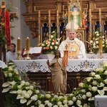 Abp Mieczysław Mokrzycki intronizował relikwie św. Jana Pawła II we Wrocławiu-Ołtaszynie