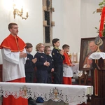 Abp Mieczysław Mokrzycki intronizował relikwie św. Jana Pawła II we Wrocławiu-Ołtaszynie