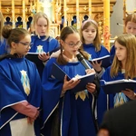 Abp Mieczysław Mokrzycki intronizował relikwie św. Jana Pawła II we Wrocławiu-Ołtaszynie