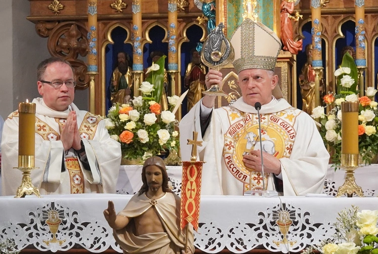 Wrocław-Ołtaszyn. Niedziela Miłosierdzia Bożego ze św. Janem Pawłem II
