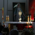 Godzina Miłosierdzia w Sanktuarium Bożego Miłosierdzia w Płocku