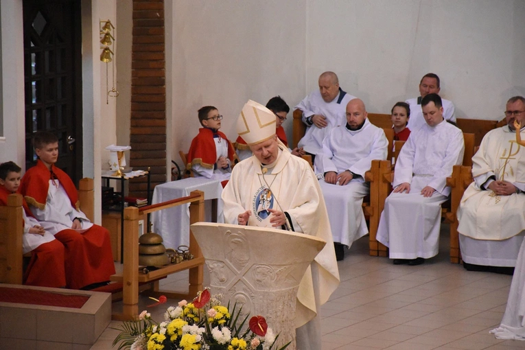 Odpust Miłosierdzia Bożego i 35 lat Caritas AG