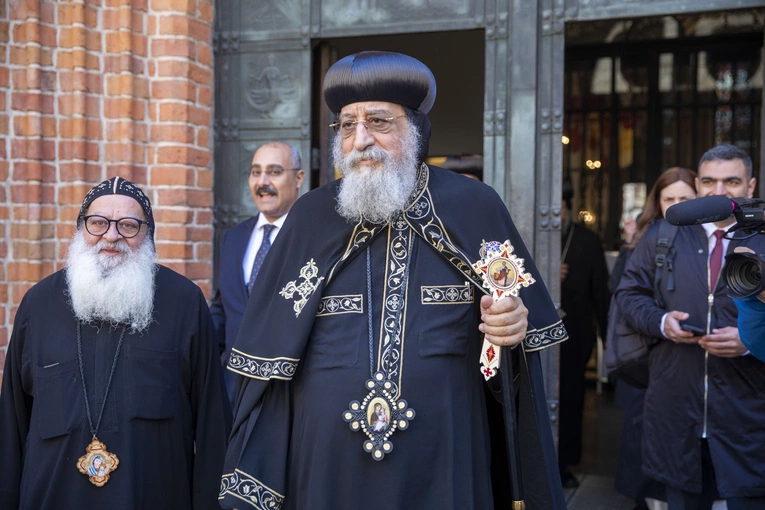 Tawadros II modlił się w archikatedrze warszawskiej o pokój 