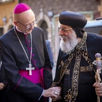 Tawadros II modlił się w archikatedrze warszawskiej o pokój 