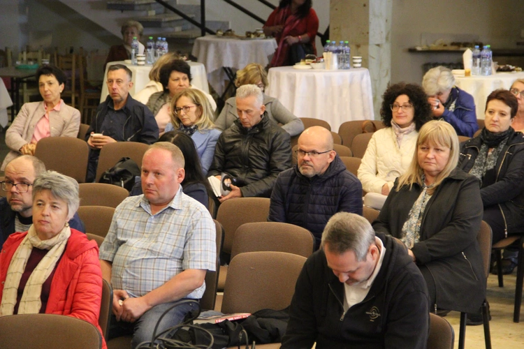 Tarnów. III Katedralne Forum Eucharystyczne