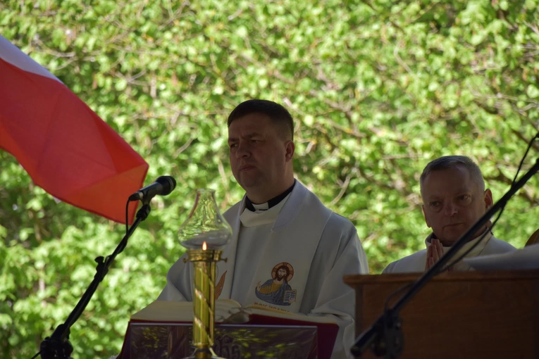 Ościsłowo. Upamiętnienie ofiar niemieckiej zbrodni wojennej