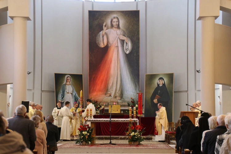 Płock. Święto Miłosierdzia