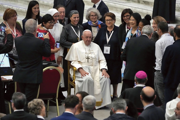 Franciszek mówił „Kościół jest kobietą”, ale w jego nauczaniu nie było zgody na wyzwolony feminizm 