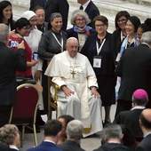 Franciszek mówił „Kościół jest kobietą”, ale w jego nauczaniu nie było zgody na wyzwolony feminizm 