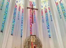 Świątynię poświęcił przed ponad 50 laty kard. Karol Wojtyła.