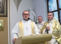  Ks. Paweł Broński od 3 lat prowadzi PPT. W rekolekcjach uczestniczył także bp Piotr Przyborek, przewodniczący Rady KEP ds. turystyki i pielgrzymek.