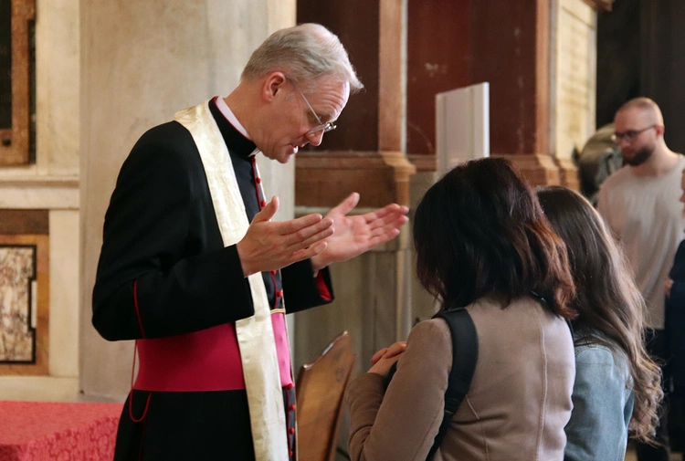 Bazylika Santa Maria Maggiore po pogrzebie papieża
