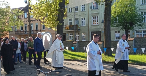 Pieta w dekanacie Jastrowie