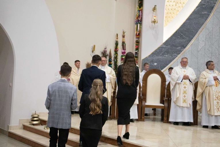 Bierzmowanie w Słopnicach Dolnych