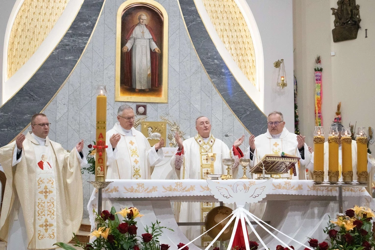 Bierzmowanie w Słopnicach Dolnych