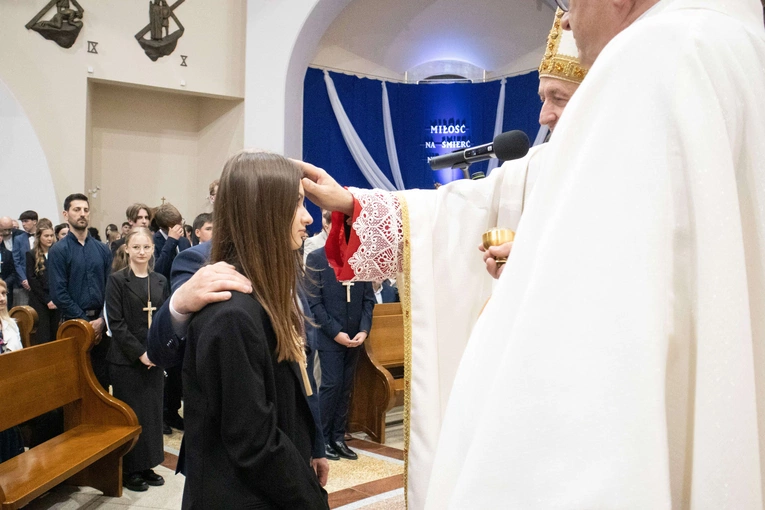 Bierzmowanie w Słopnicach Dolnych