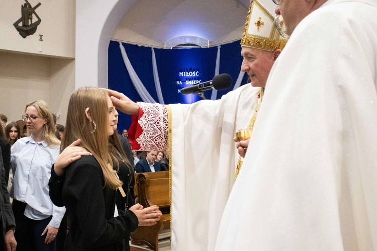 Bierzmowanie w Słopnicach Dolnych