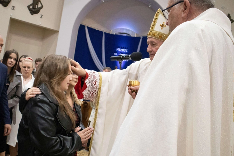Bierzmowanie w Słopnicach Dolnych