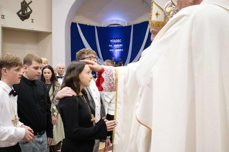 Bierzmowanie w Słopnicach Dolnych